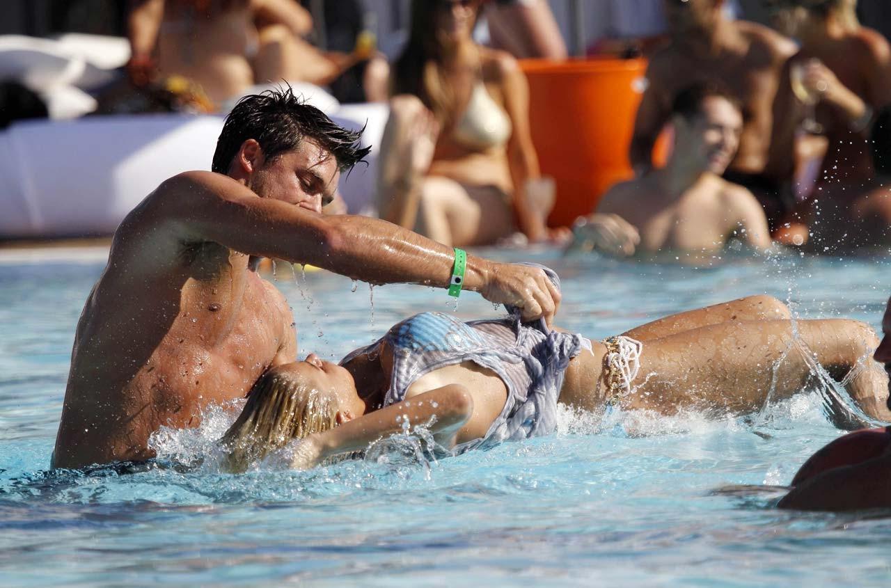 16P Katie Price Jordan looking sexy in bikini with boyfriend in pool paparazzi pictu