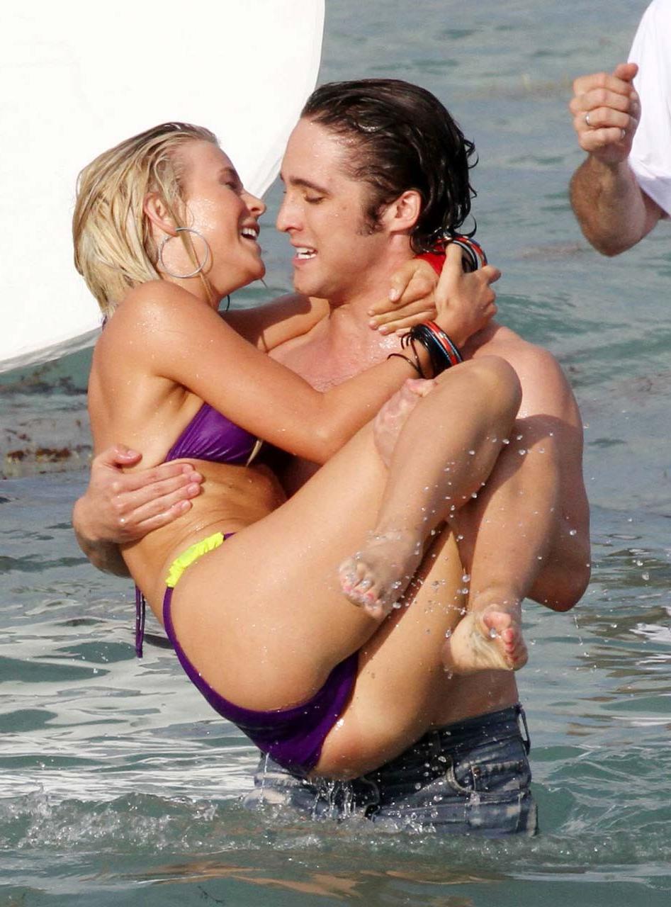 16P Julianne Hough showing her great ass in thong bikini on beach paparazzi pictures