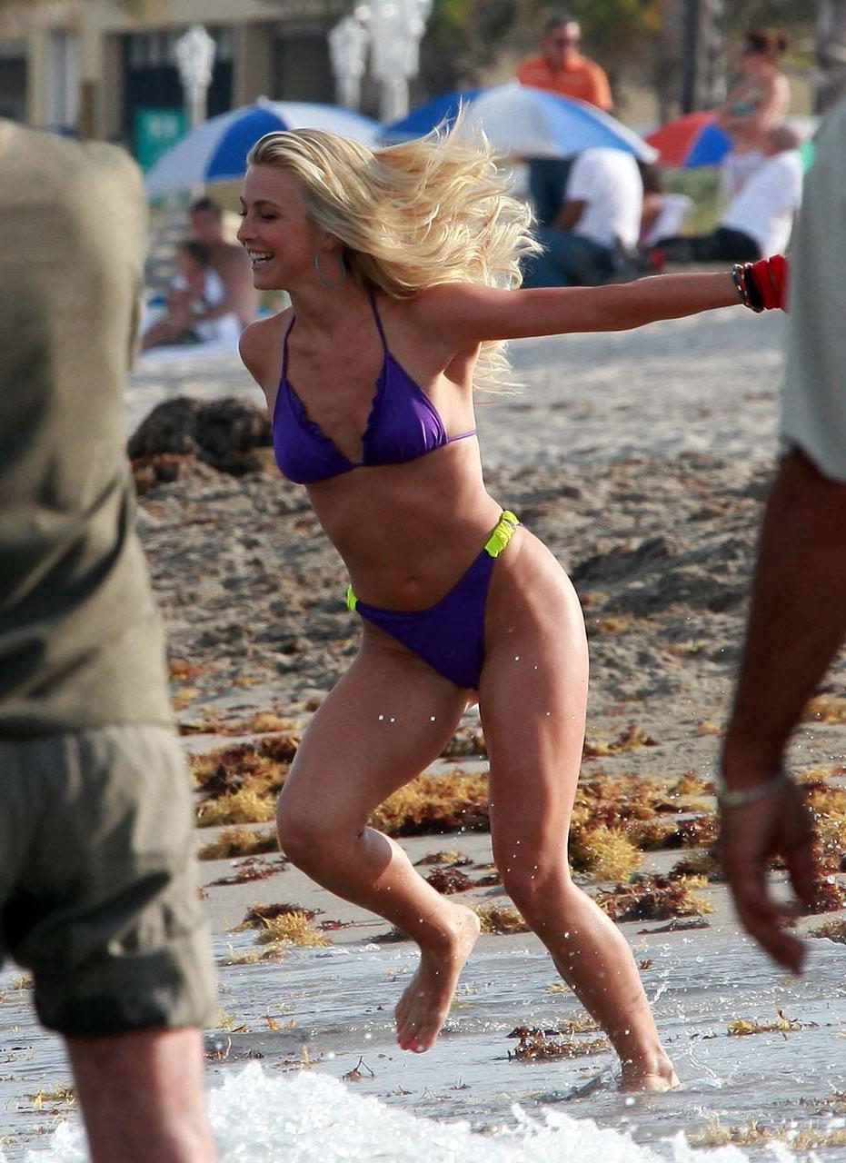 16P Julianne Hough showing her great ass in thong bikini on beach paparazzi pictures