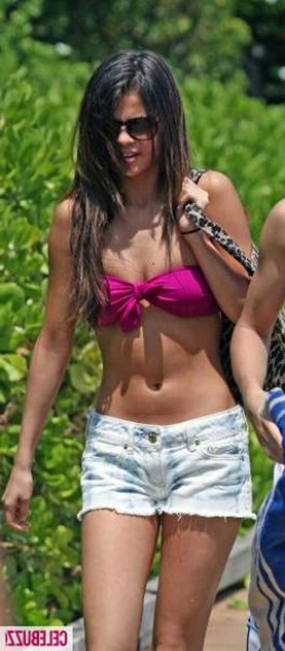 16P Selena Gomez exposing sexy body in bikini while walking with her boyfriend