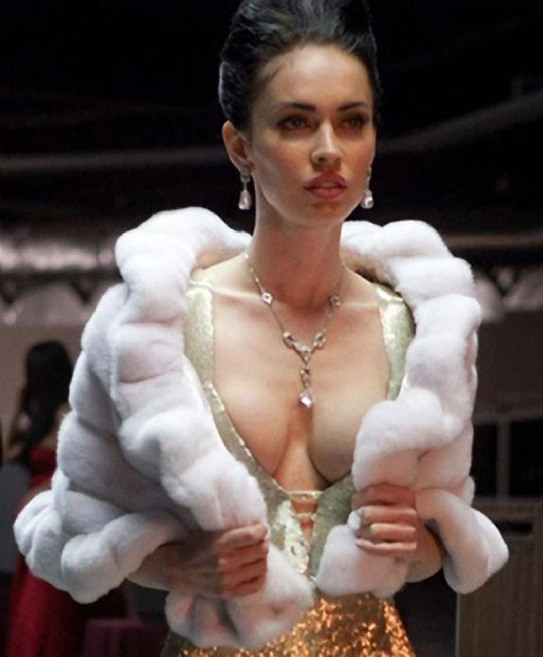 16P Megan Fox posing topless as angel and showing sexy body in bikini on beach