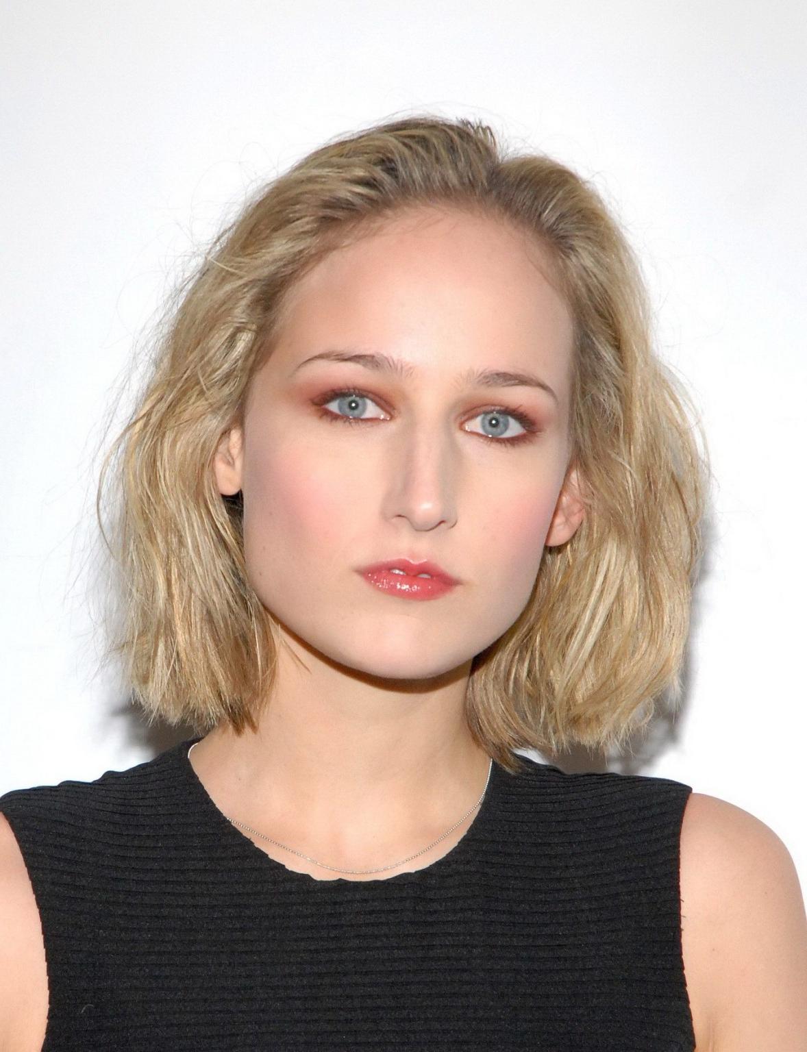 16P Leelee Sobieski topless but hiding her boobs for 'I Love You' magazine photoshoo