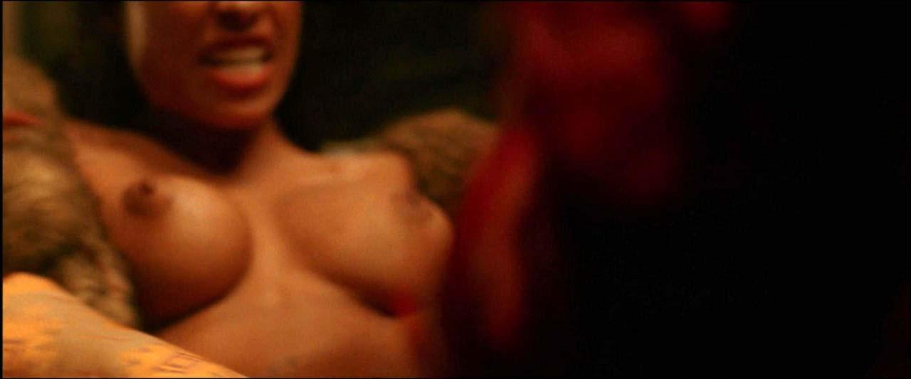 16P Rosario Dawson exposing her nice big boobs and fucking hard in movie