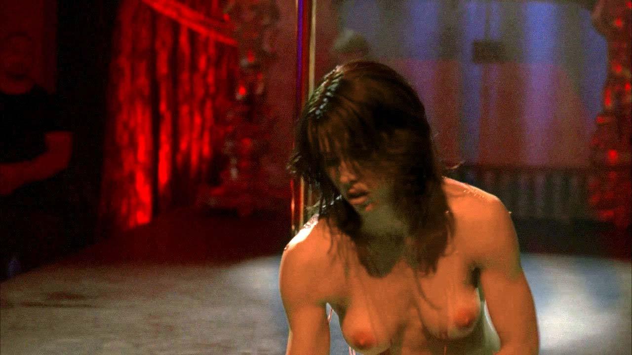16P Jessica Biel exposing her great boobs and nice ass in bikini paparazzi pictures
