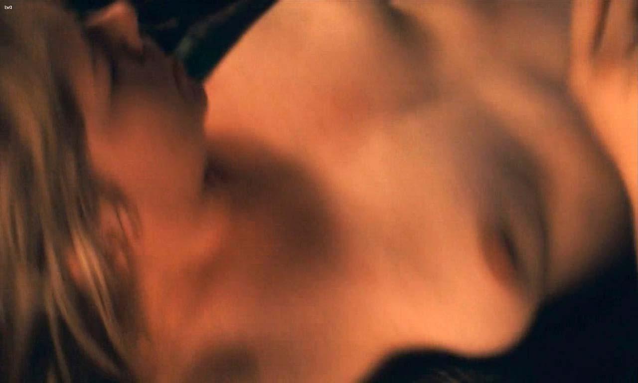 16P Michelle Williams showing her nice boobs and fucking hard from behind in movie