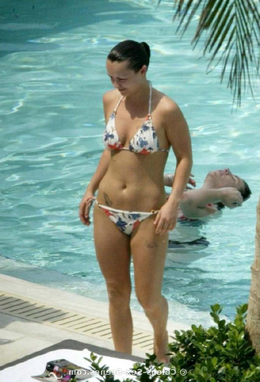 16P Christina Ricci fucking sexy and hot leaked topless photos