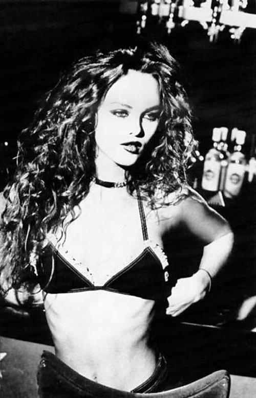 10P Vanessa Paradis showing their super sexy ravishing body and big tits