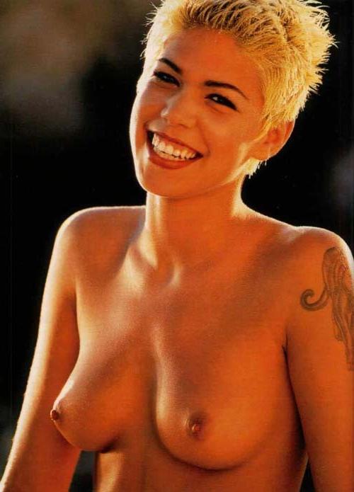 10P Judith Hildebrandt showing their super sexy ravishing body and big tits