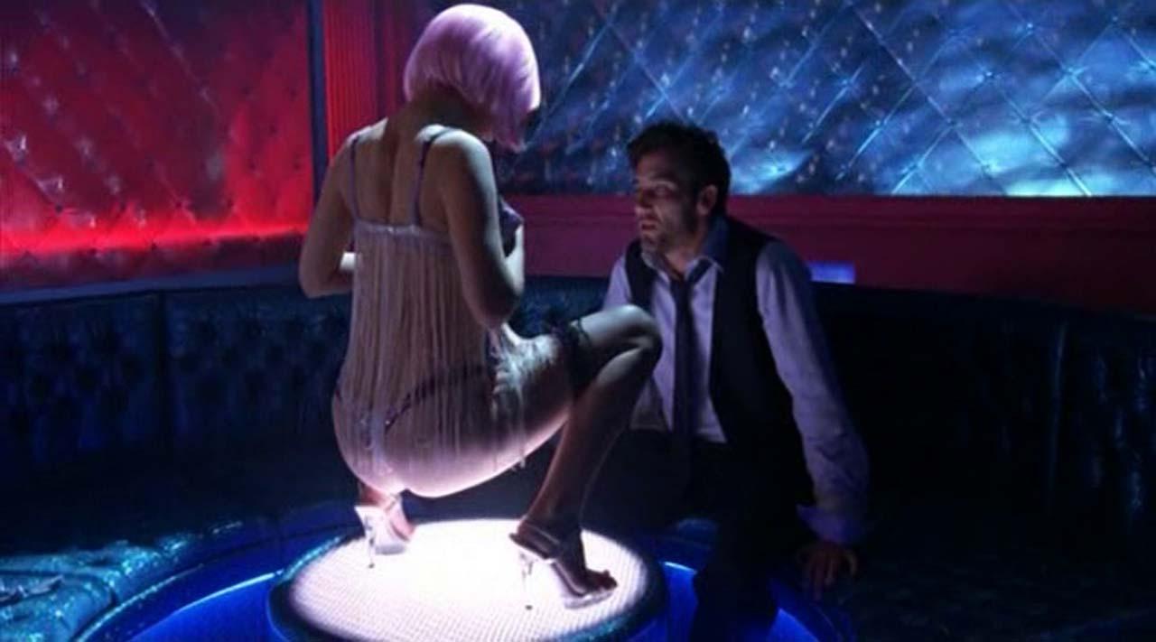 16P Natalie Portman exposing fucking sexy body and nice ass in thong