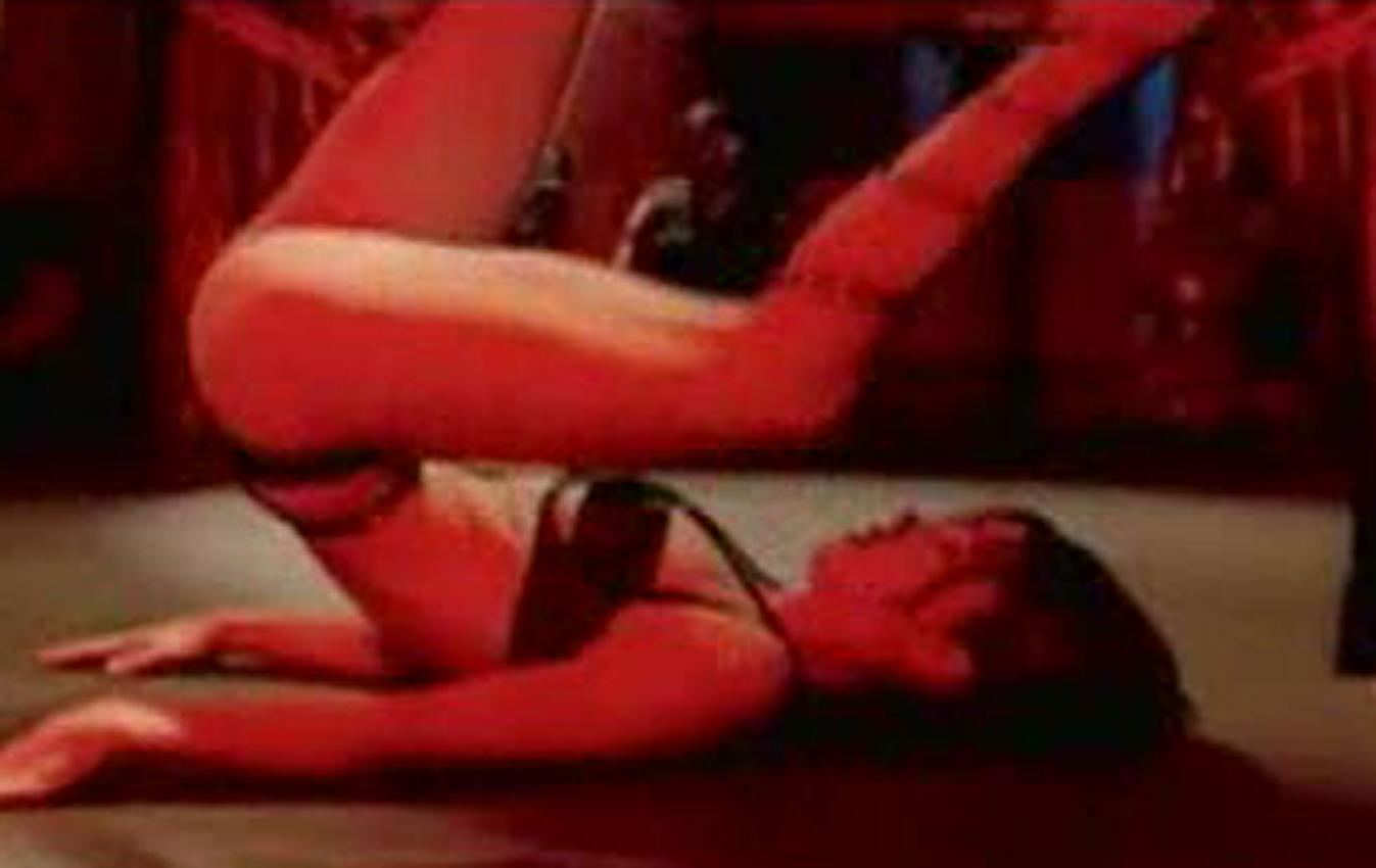 16P Jessica Biel exposing lovely tits while stripping