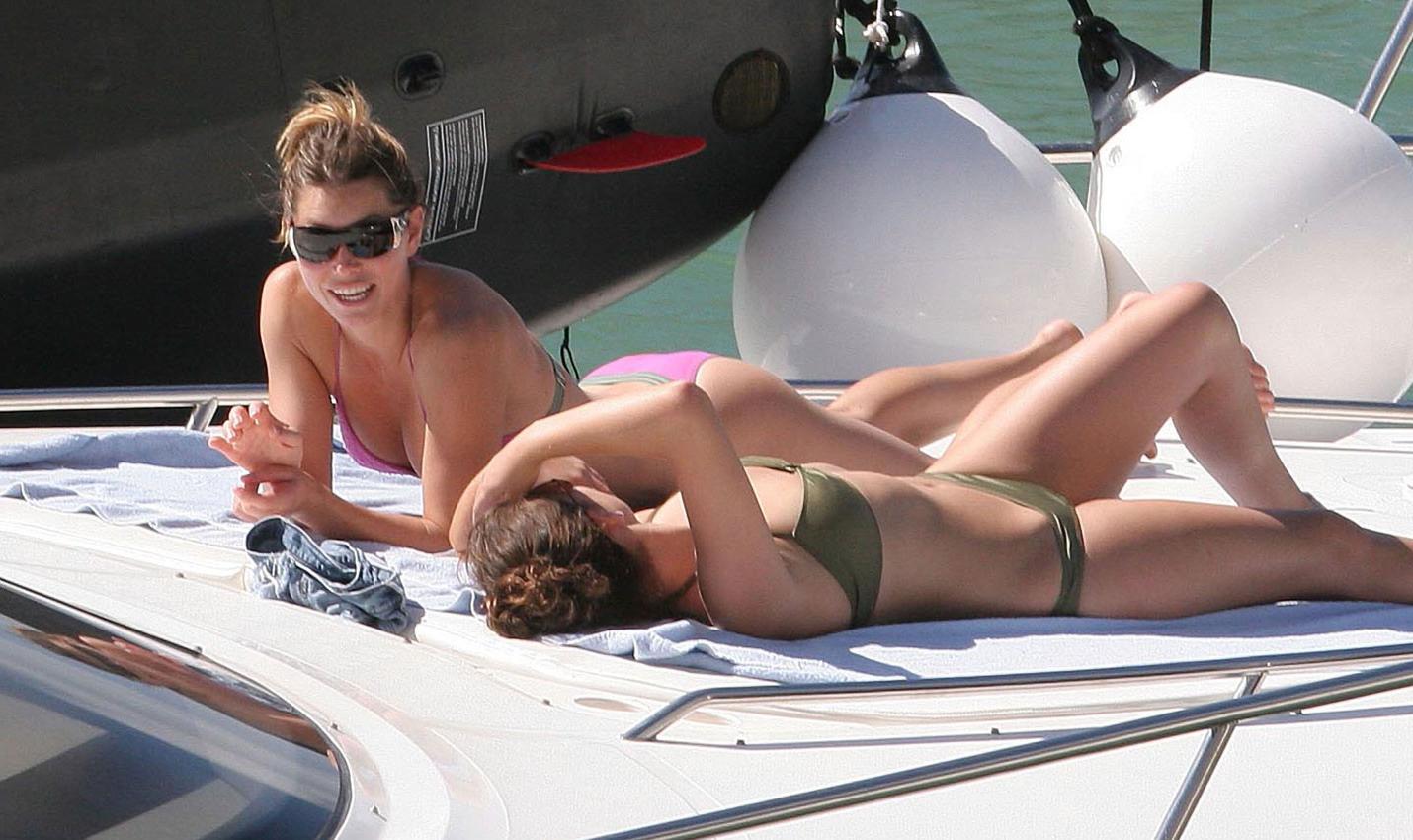 16P Jessica Biel exposing lovely tits while stripping