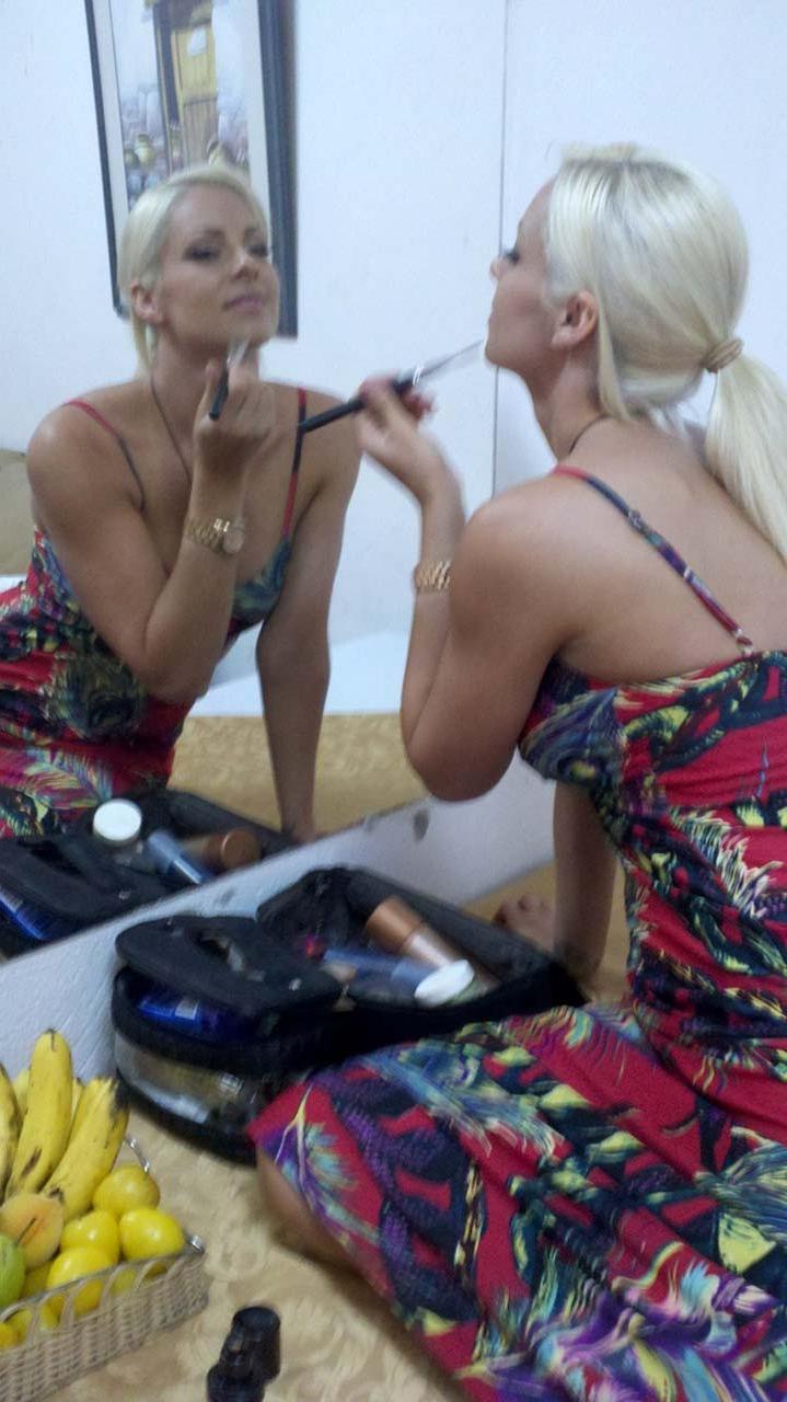 10P Maryse Ouellet showing sexy body in bikini and leggy in mini skirt and personal 