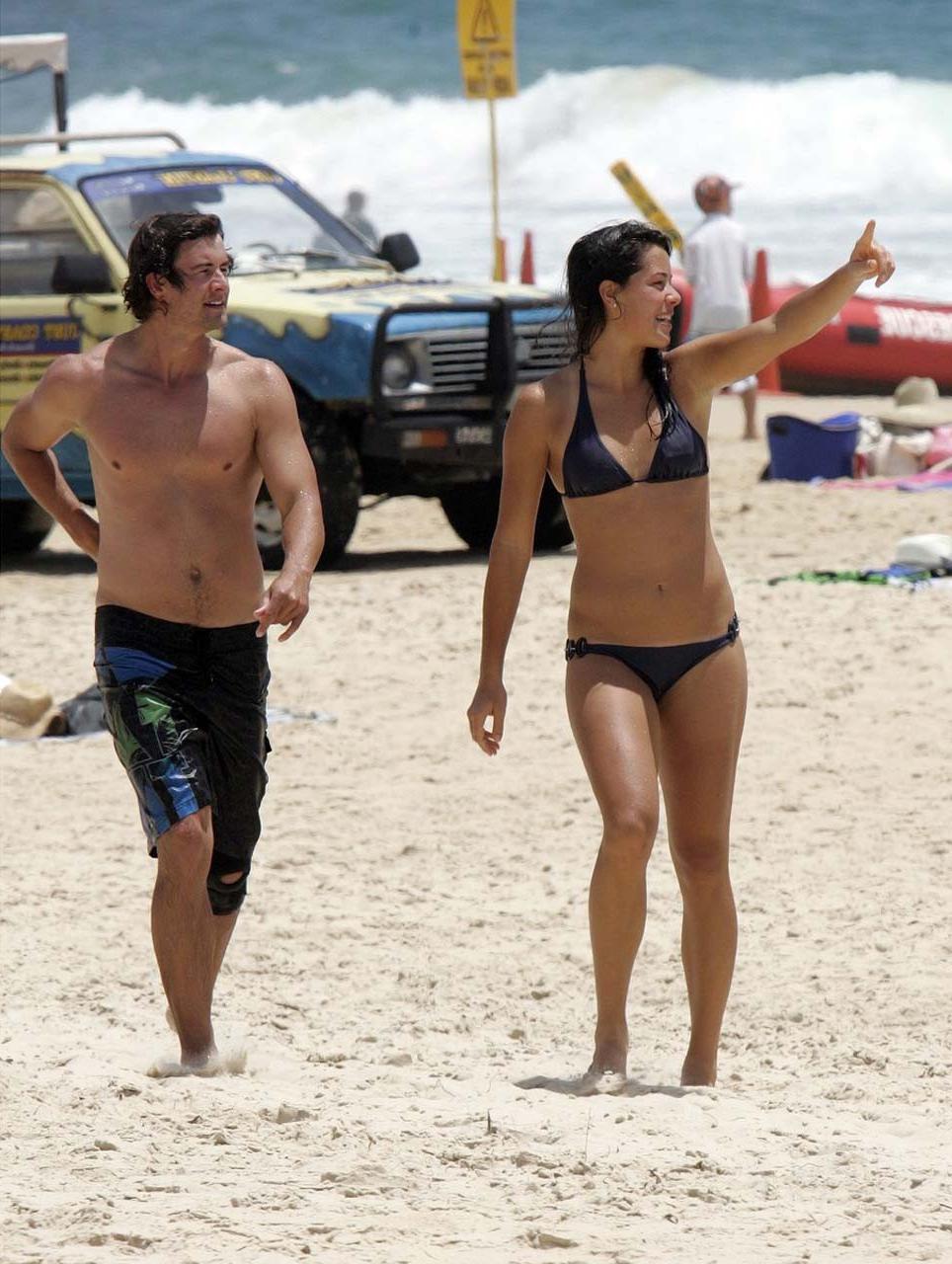 10P Ana Ivanovic looking very sexy and showing her body in bikini paparazzi pictures
