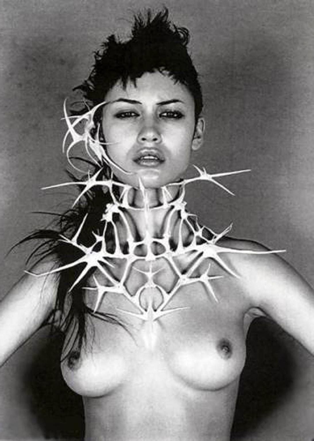 16P Olga Kurylenko posing nude and showing sexy ass and huge boobs