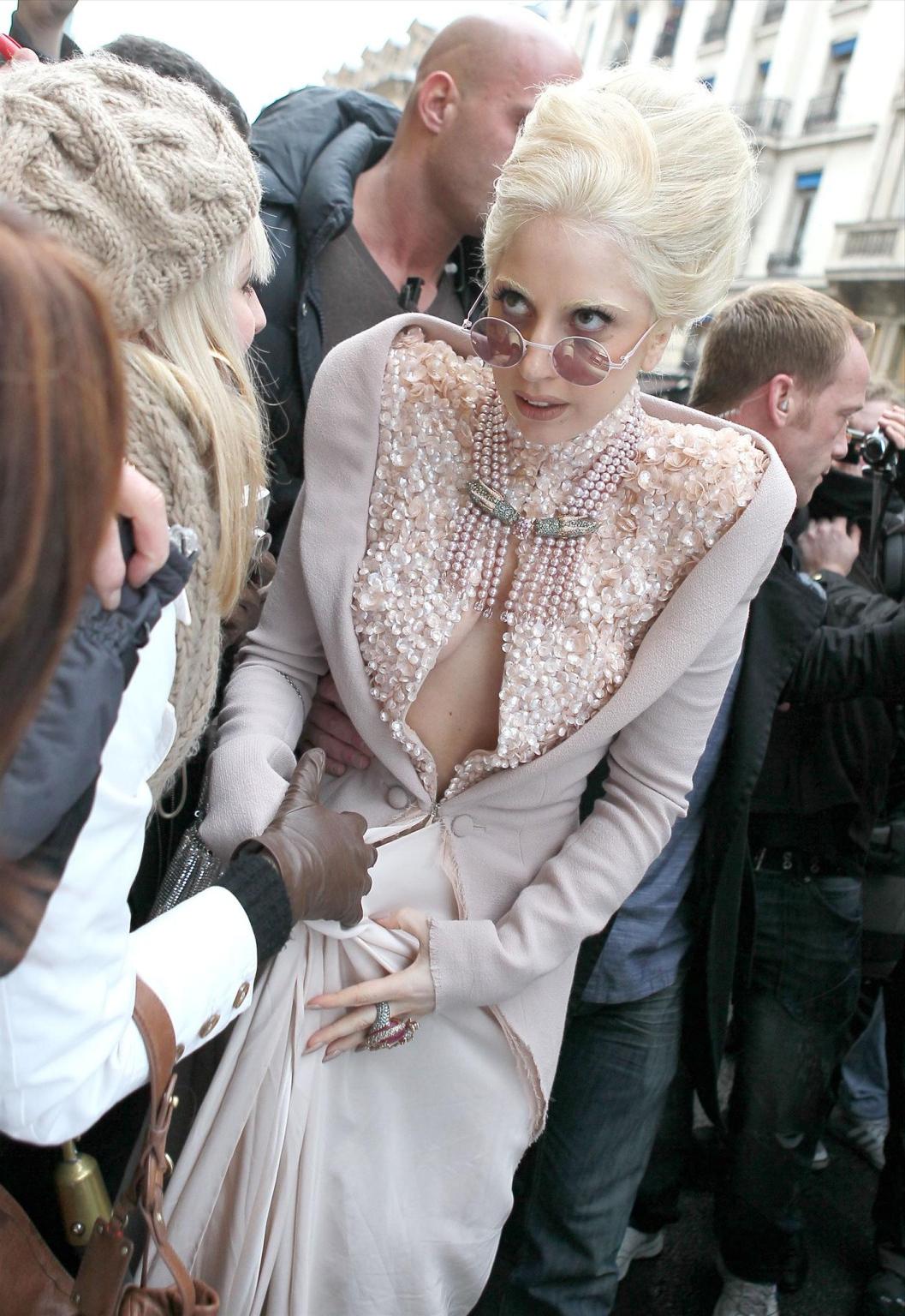 16P Lady Gaga showing off her boobs  ass on the streets of Paris