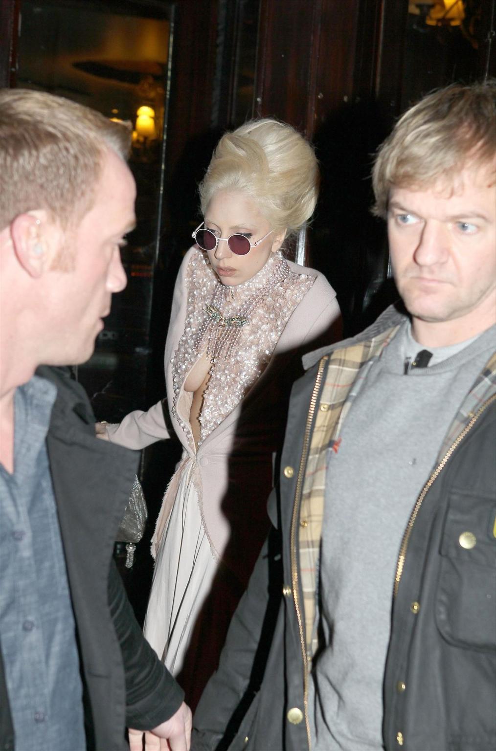 16P Lady Gaga showing off her boobs  ass on the streets of Paris