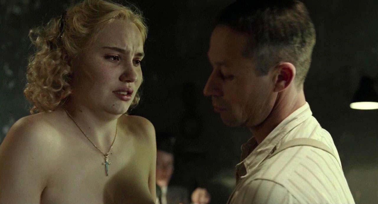 10P Deborah Francois exposing her nice big boobs and fucking hard