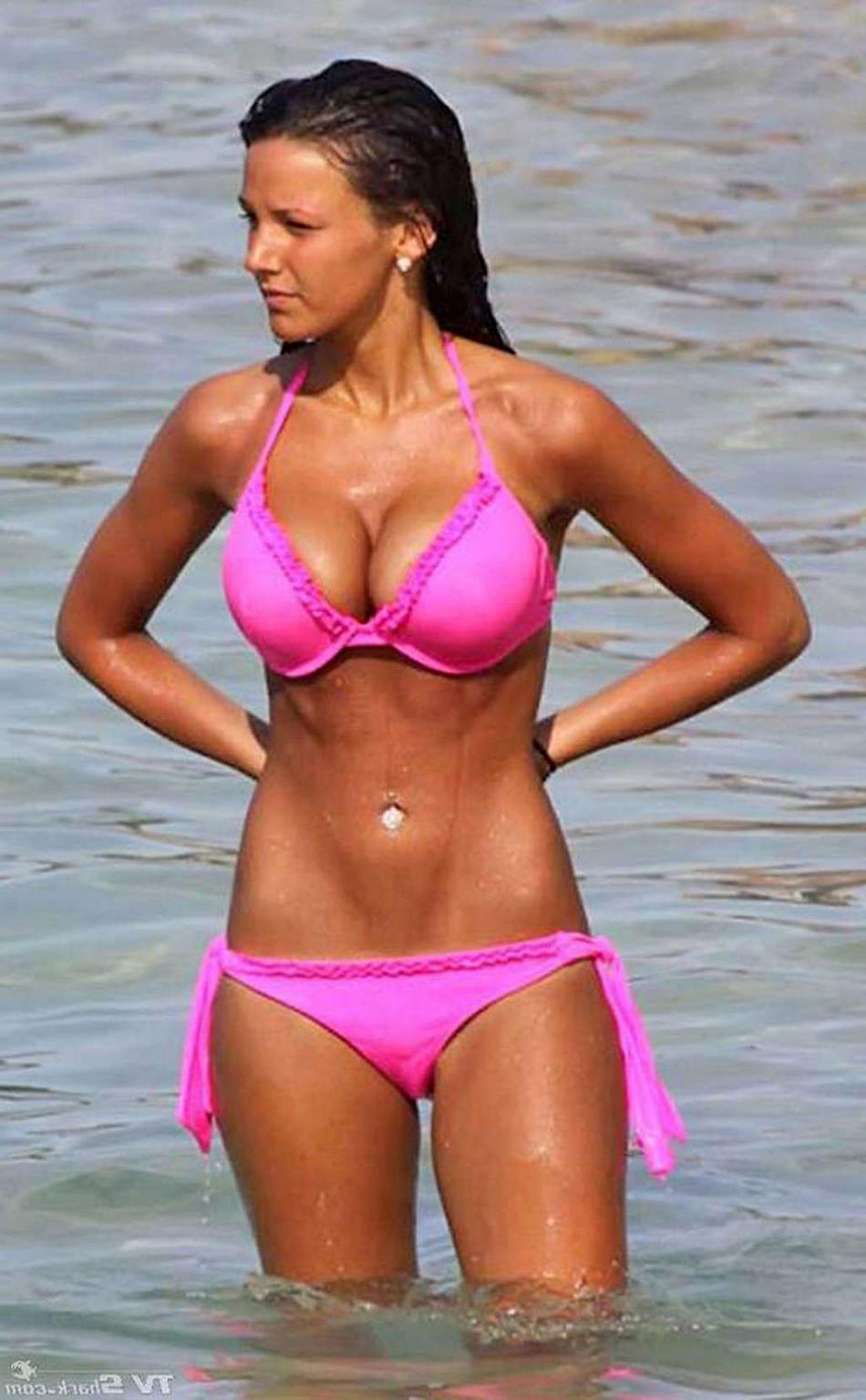 16P Michelle Keegan exposing her sexy body and hot ass in bikini on beach