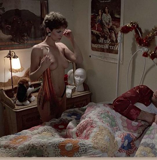 15P Great bodied Jamie Lee Curtis flaunts her suckable titties on ca