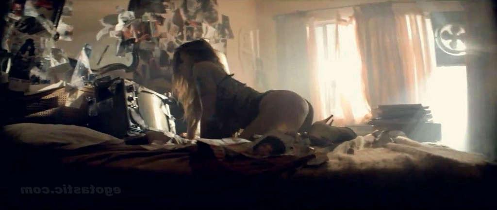 16P Stacy Ferguson exposing fucking sexy body and hot ass in thong