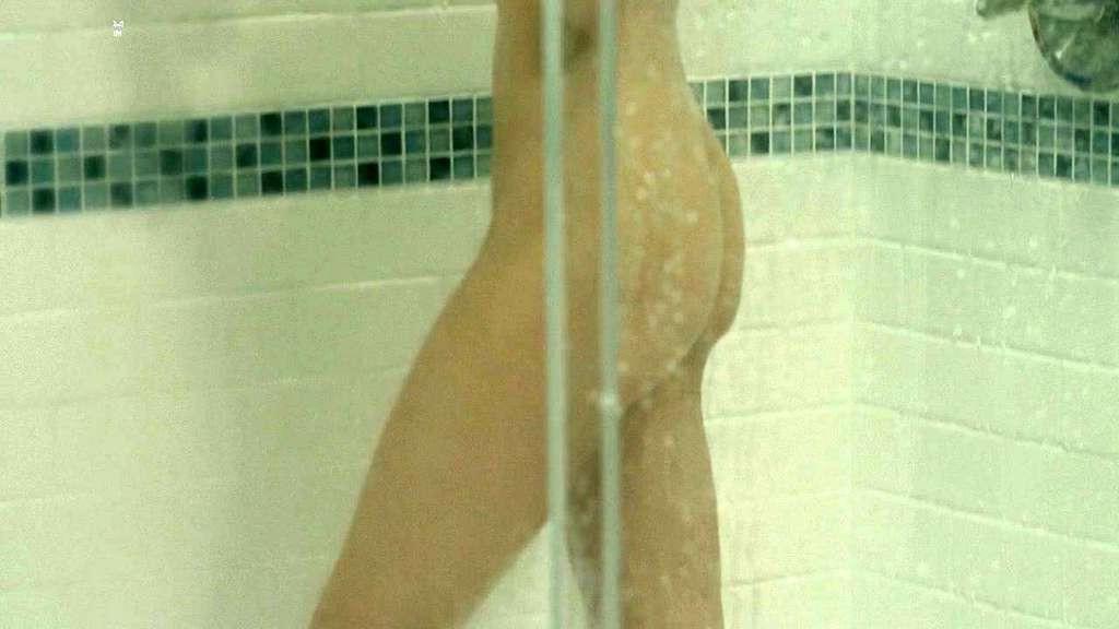 10P Christy Carlson exposing her nice big boobs and great ass in nude movie scenes