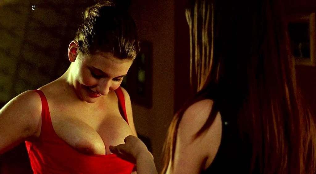 10P Miriam Giovanelli exposing her nice big boobs in nude movie scenes