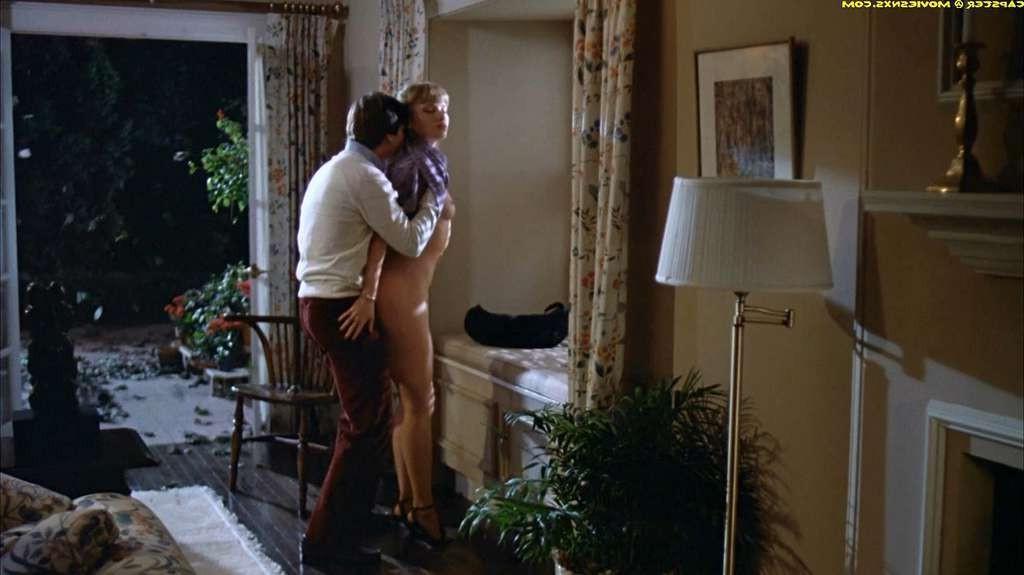 10P Rebecca De Mornay exposing her nice tits and hairy pussy and fucking hard with s