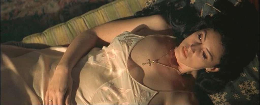10P Monica Bellucci exposing her nice huge boobs and hairy pussy in movie captures