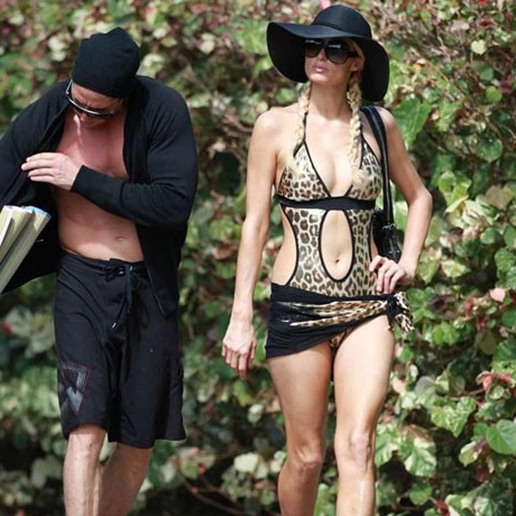 10P Paris Hilton looking sexy and making out with her boyfriend in bikini paparazzi 