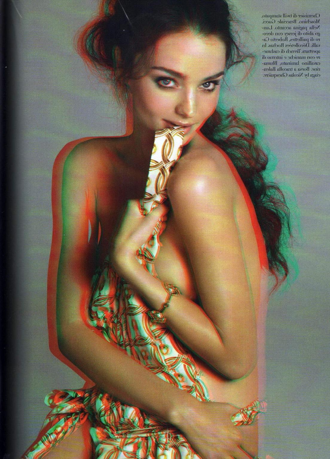 15P Miranda Kerr posing nude for Italian Vogue magazine - September 3-D issue