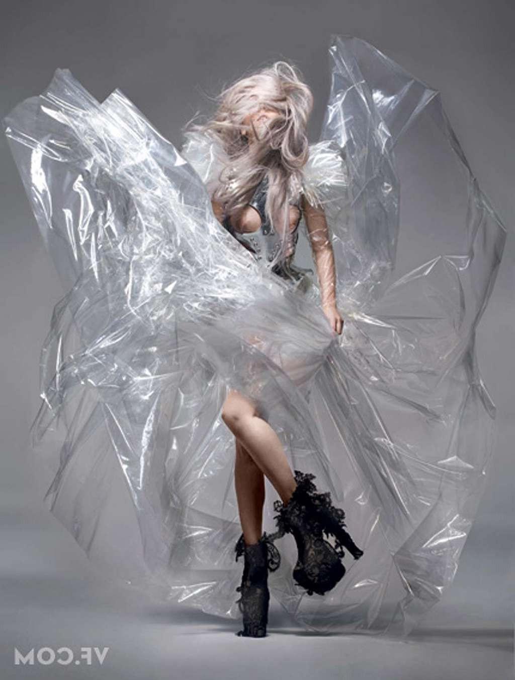 10P Lady Gaga posing all nude for some magazine and in see thru top paparazzi shoots