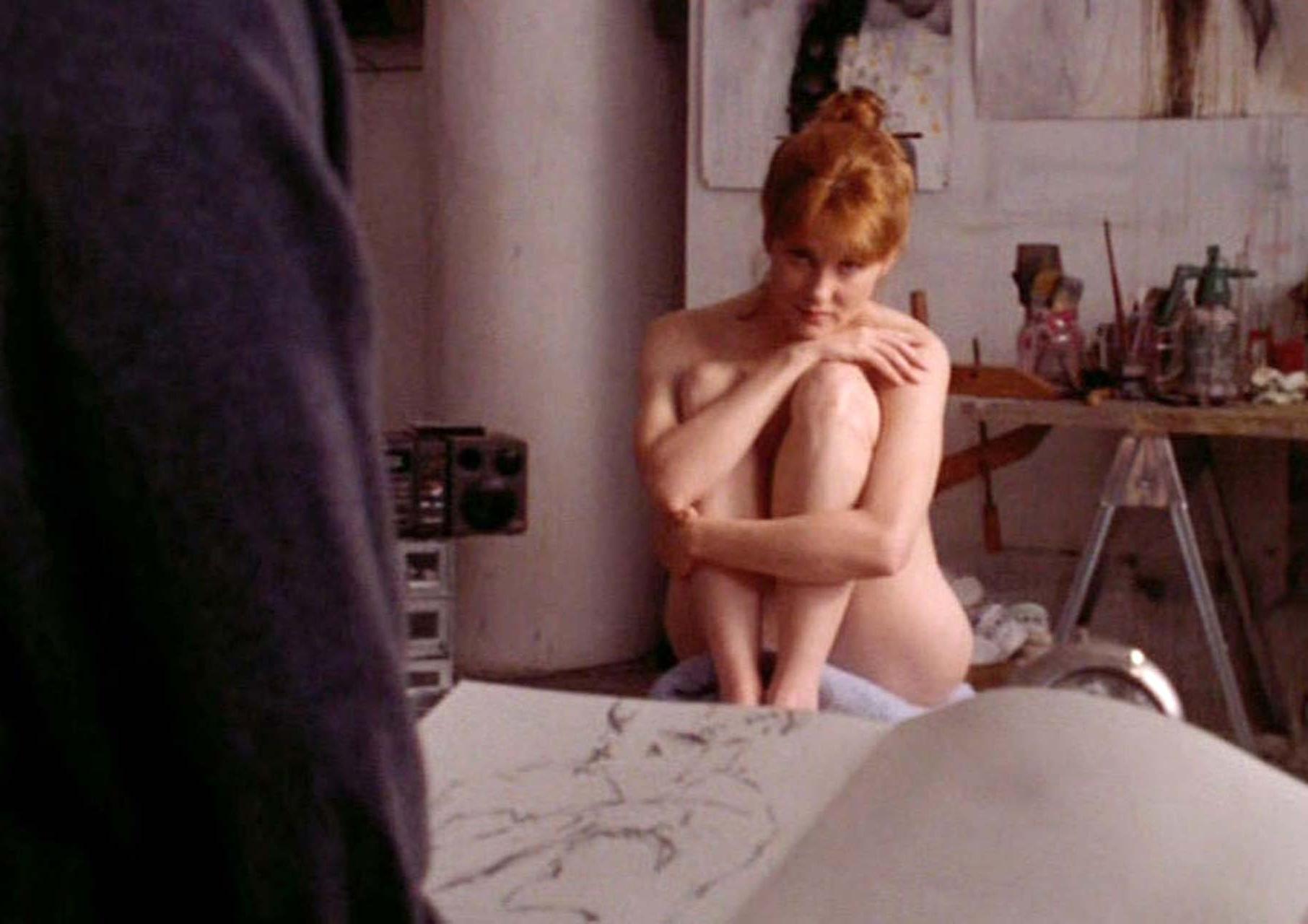 10P Laura Linney showing her nice tits and hairy pussy in nude movie scene