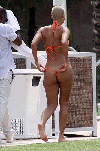 10P Amber Rose showing their super sexy ravishing body and pick