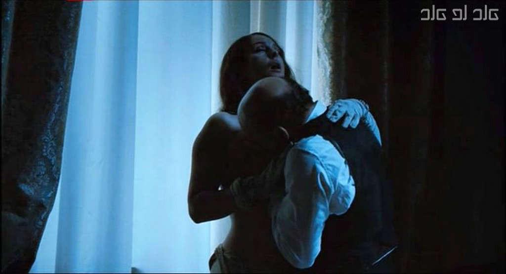 10P Monica Bellucci revealing her huge boobs and have sex in movie