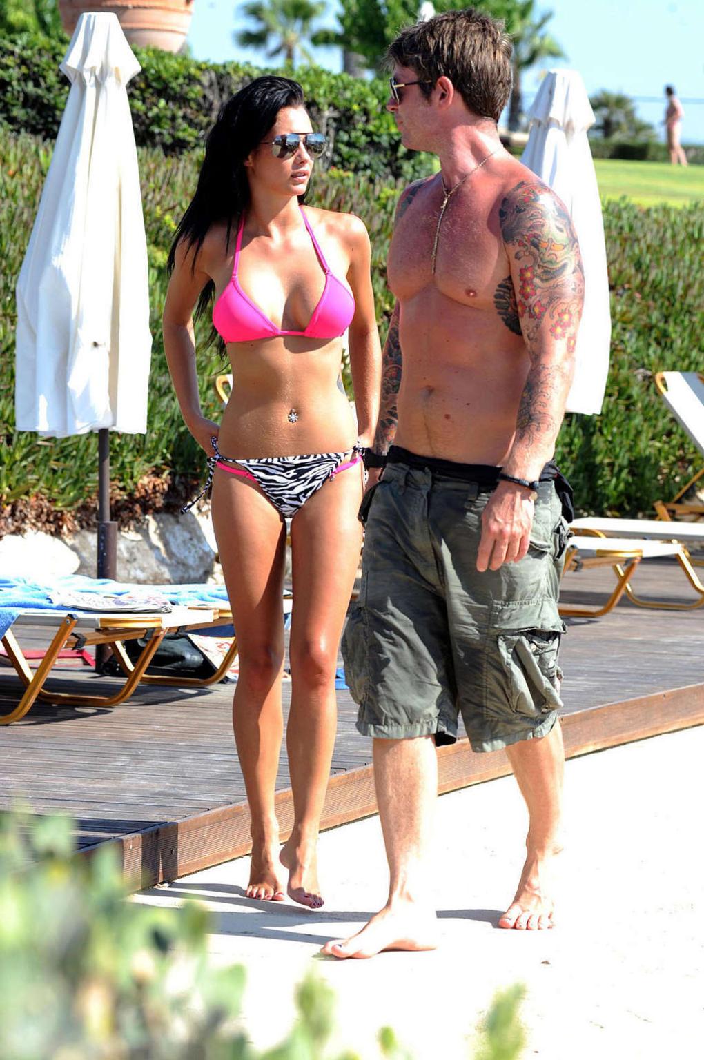 16P Jessica Jane Clement in bikini on beach with her boyfriend