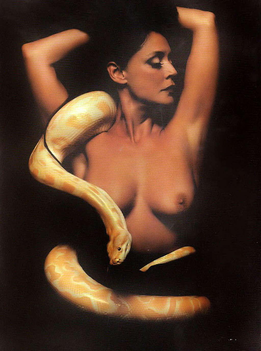 10P Sonia Braga exposing her nice big tits and hairy pussy