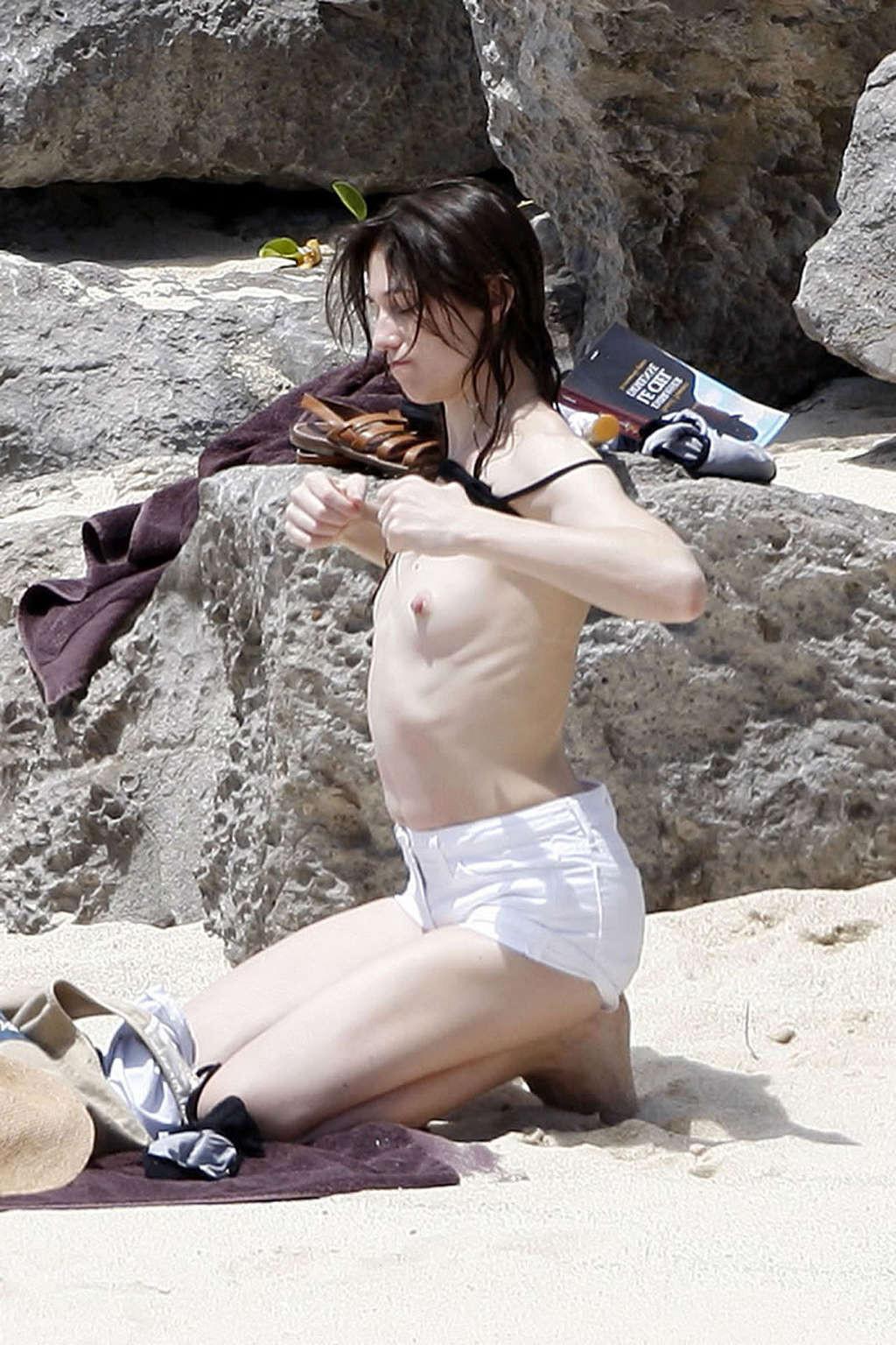 10P Charlotte Gainsbourg exposing her nice tits and pussy on beach