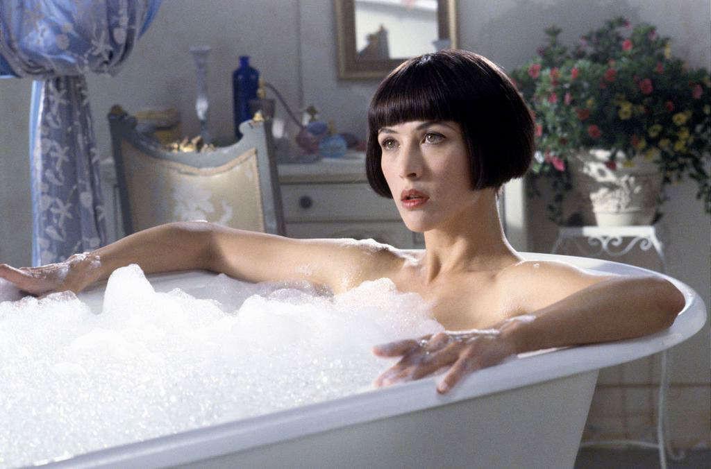 10P Sophie Marceau tits slip paparazzi pictures and show her pussy