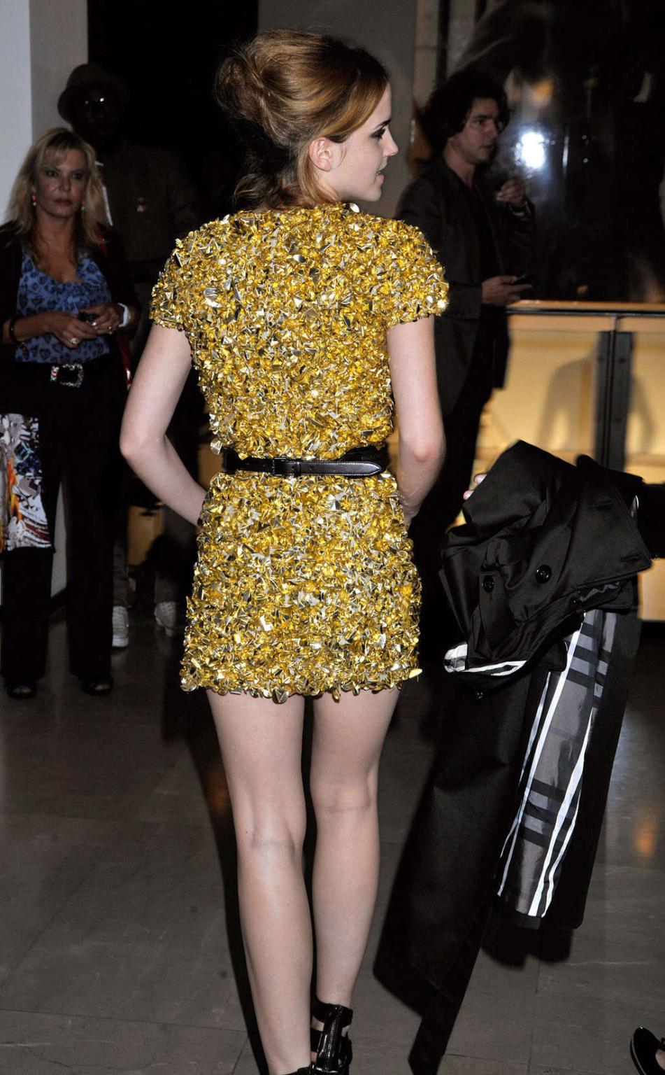 16P Emma Watson posing and showing sexy body in gold dress