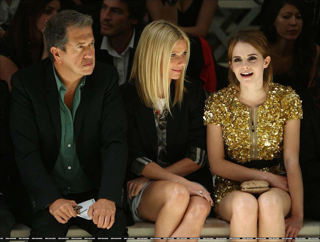 16P Emma Watson posing and showing sexy body in gold dress