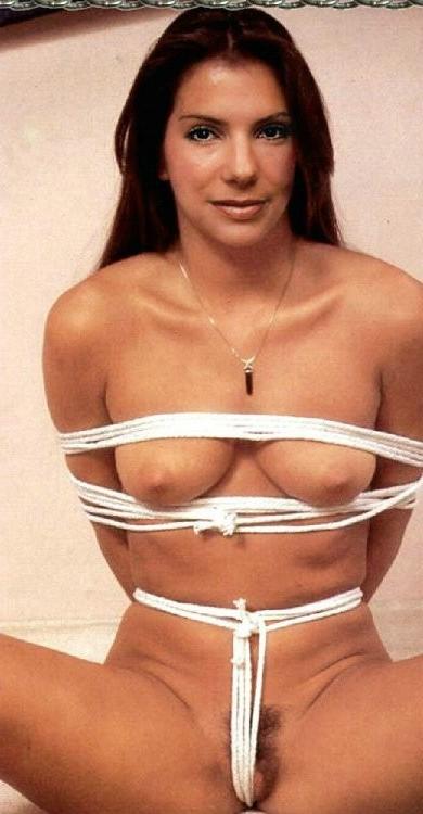 16P Fake celeb Sandra Bullock show her tits and gets pounded