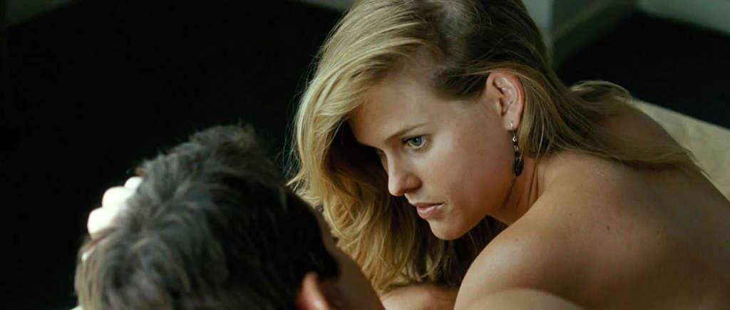 10P Alice Eve showing her nice big tits and posing very sexy