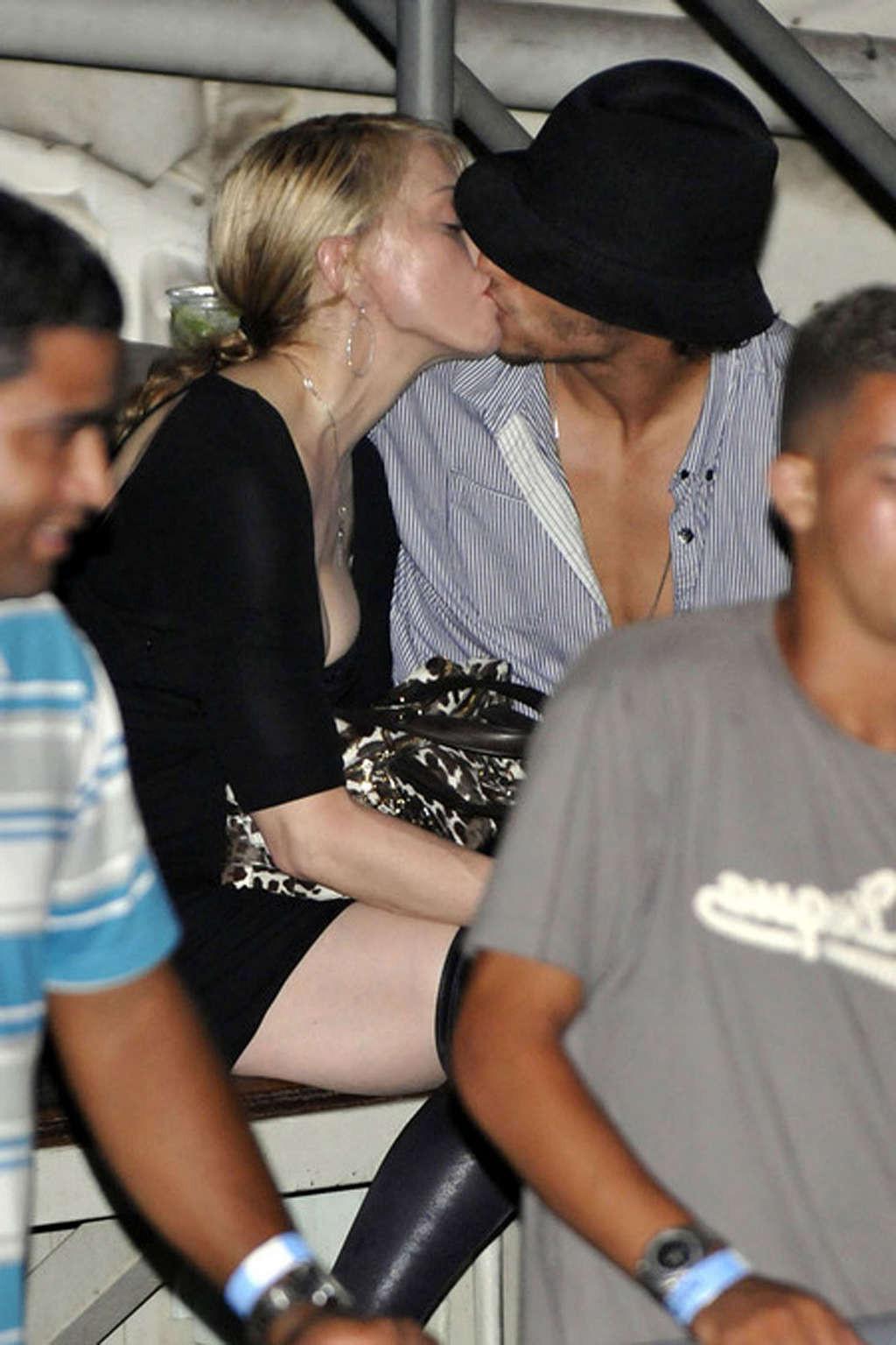 16P Madonna make love with her boyfriend and showing fantastic legs