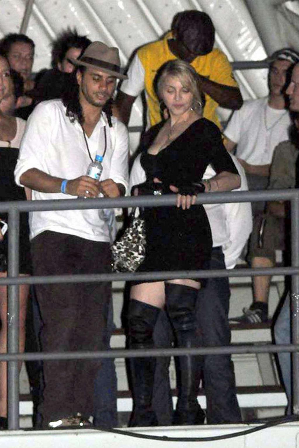 16P Madonna make love with her boyfriend and showing fantastic legs