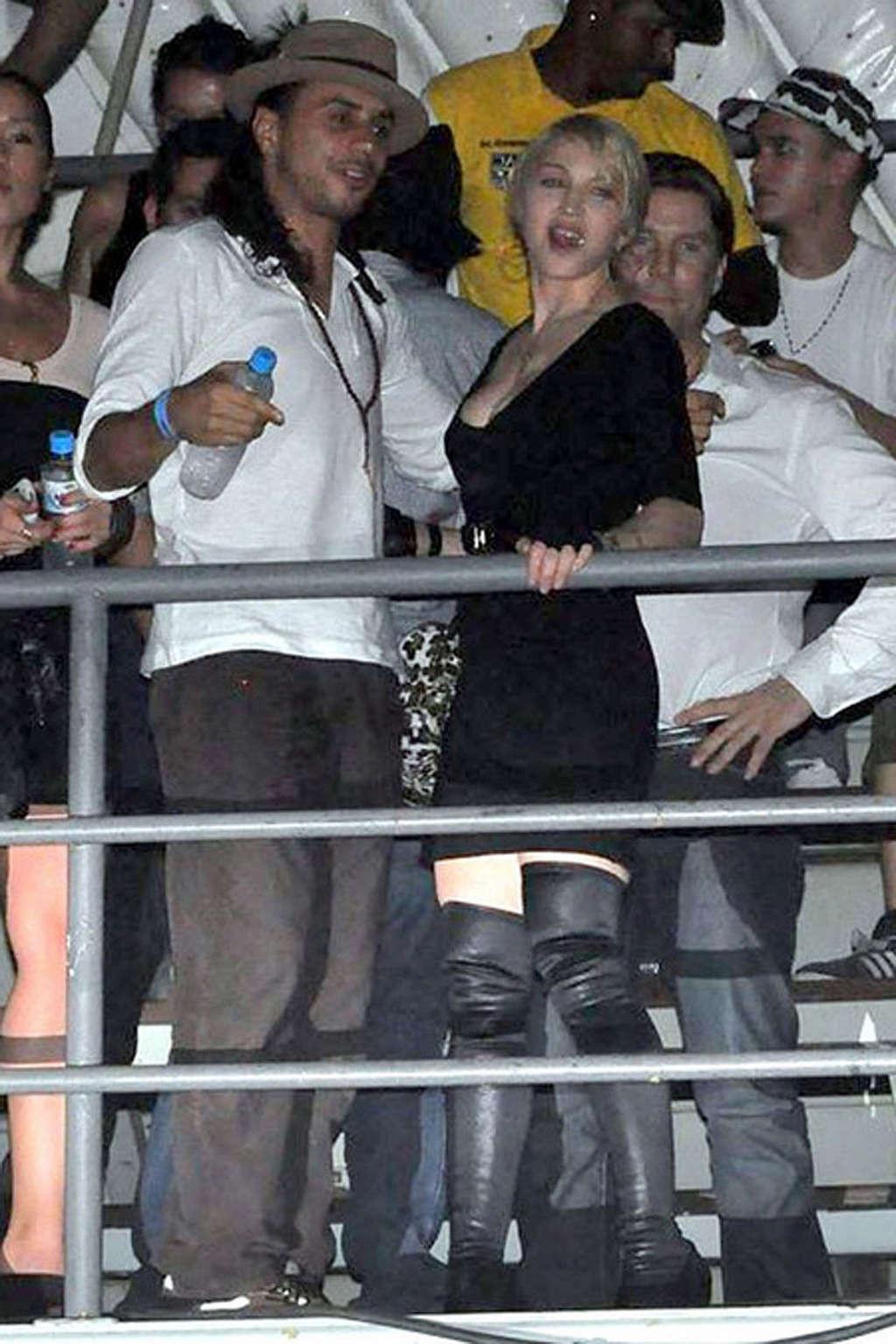 16P Madonna make love with her boyfriend and showing fantastic legs