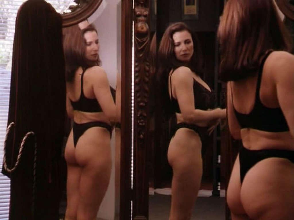 16P Mimi Rogers showing off her extremely huge boobs and her sexy pussy