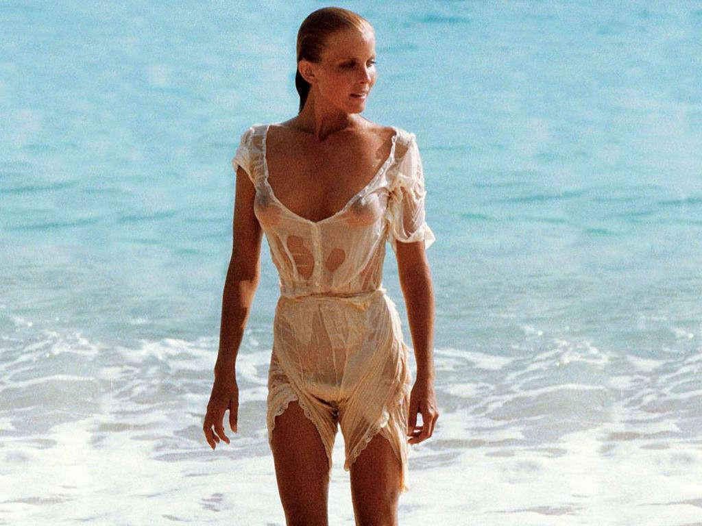 16P Bo Derek exposing her big tits and riding horse nude