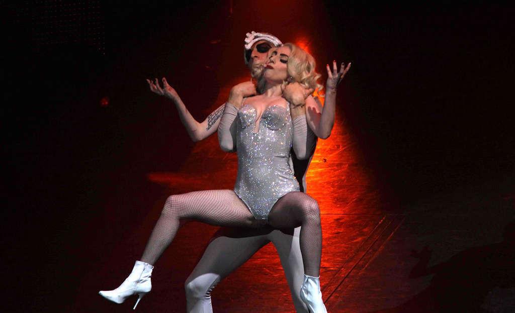 10P Lady Gaga looking sexy on stage in shorts and upskirt paparazzi pictures