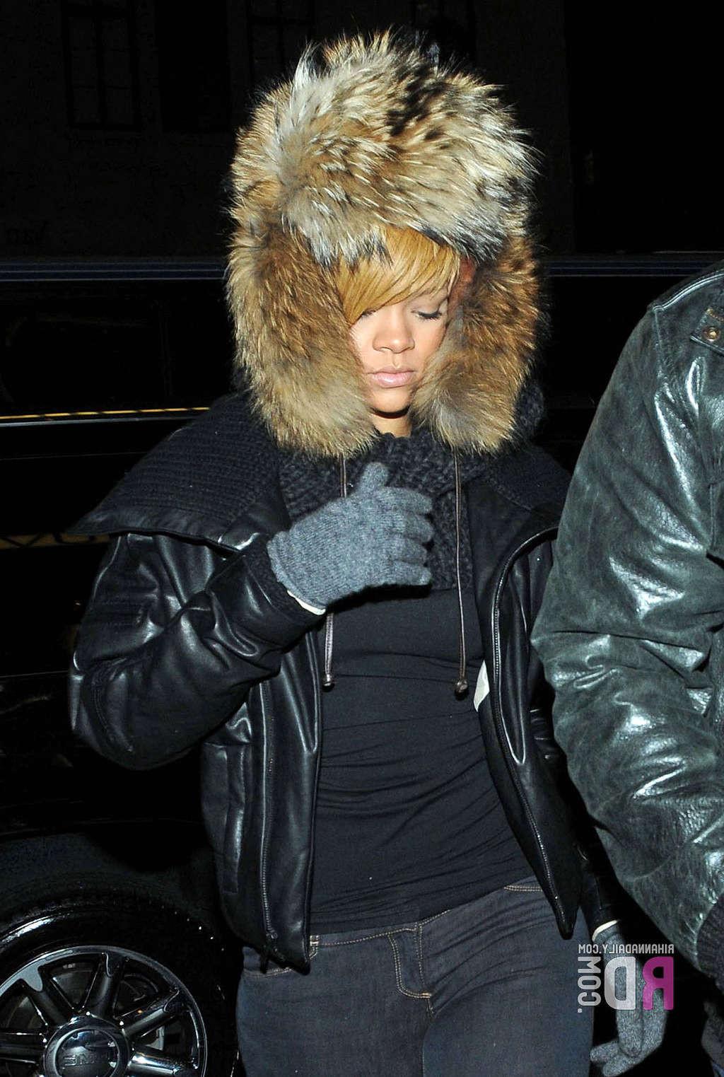 10P Rihanna exposing her nice big tits in see thru top for magazine and posing sexy 