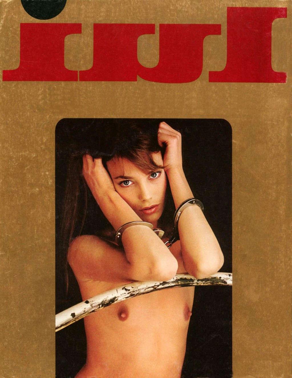 16P Jane Birkin exposing her nice tits and pussy and posing in stockings